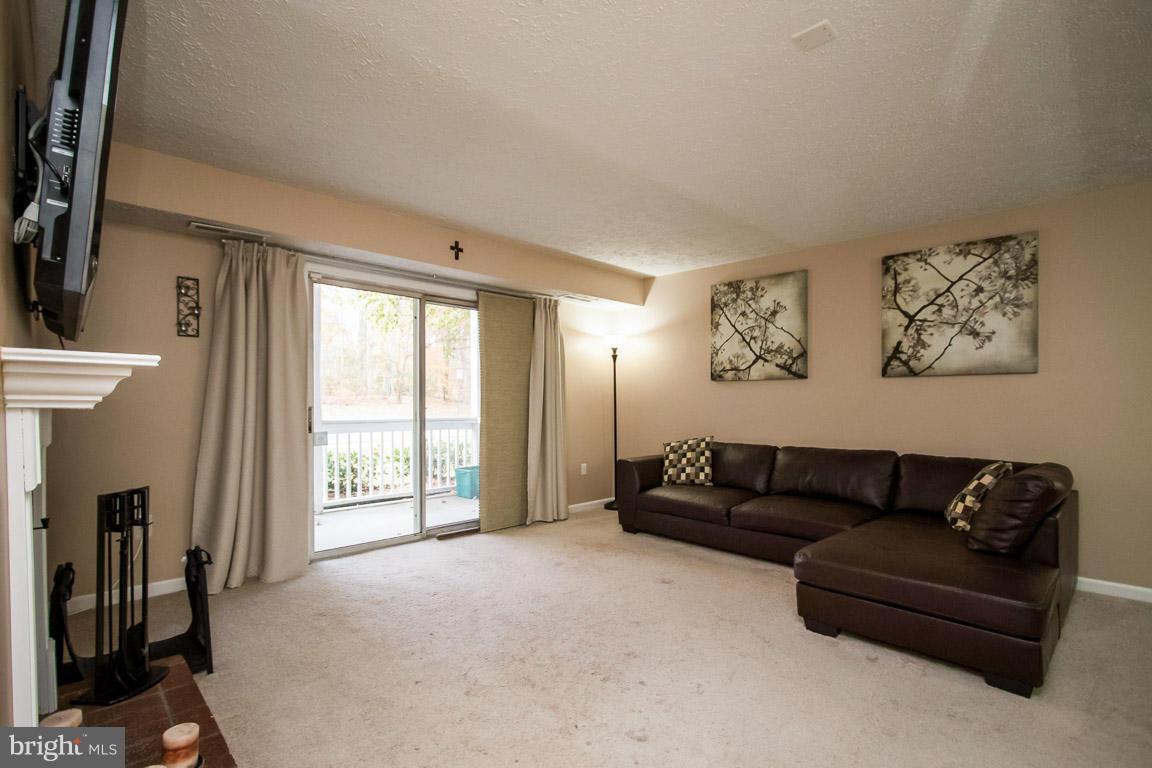 VININGS CONDO - Residential