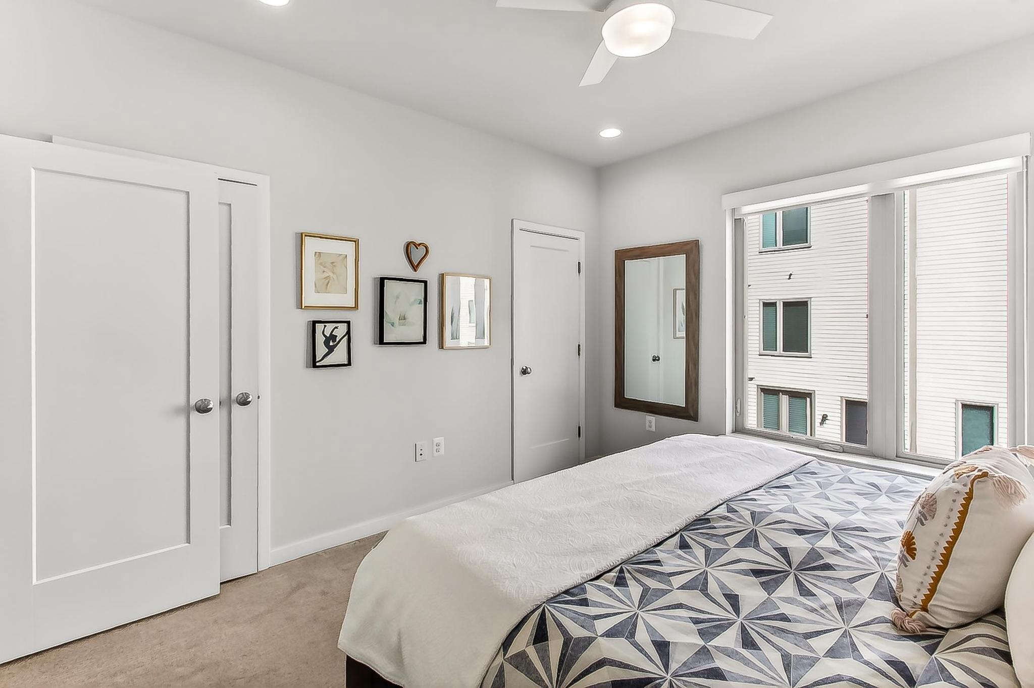 CHAPMAN ROW AT TWINBROOK METRO - Residential