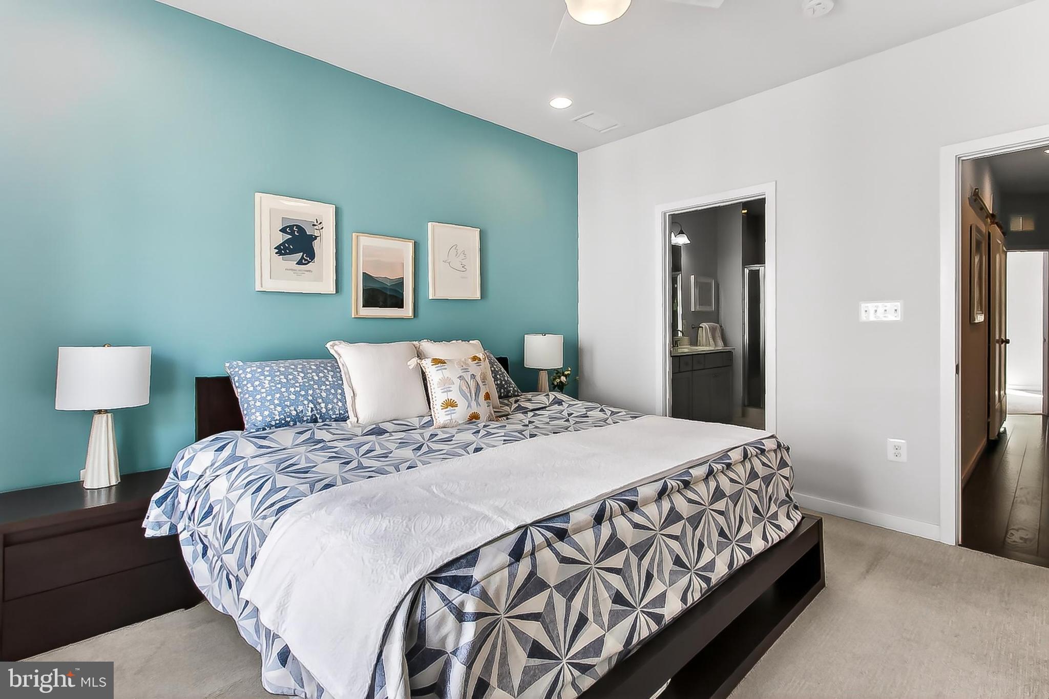 CHAPMAN ROW AT TWINBROOK METRO - Residential