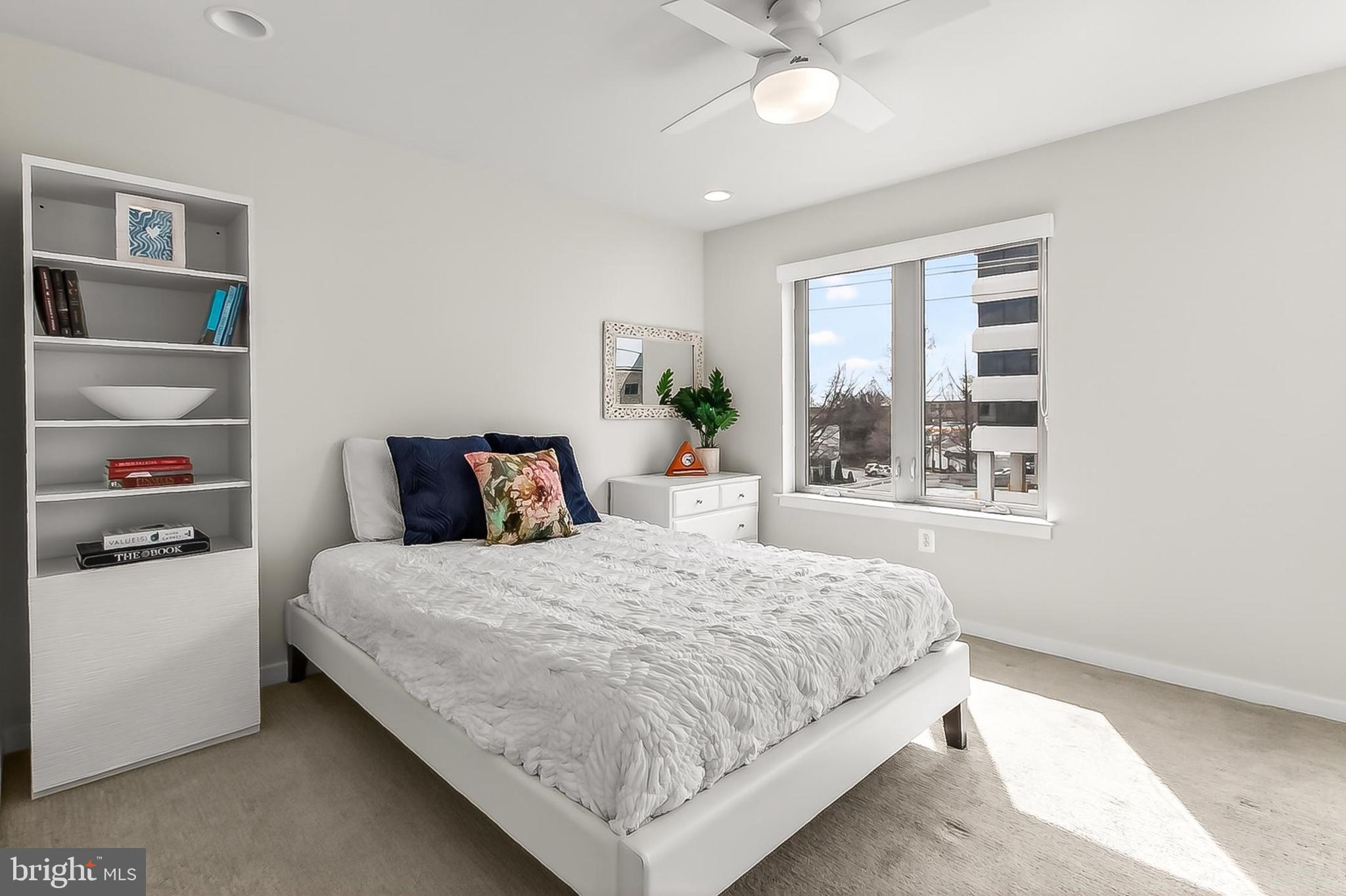 CHAPMAN ROW AT TWINBROOK METRO - Residential