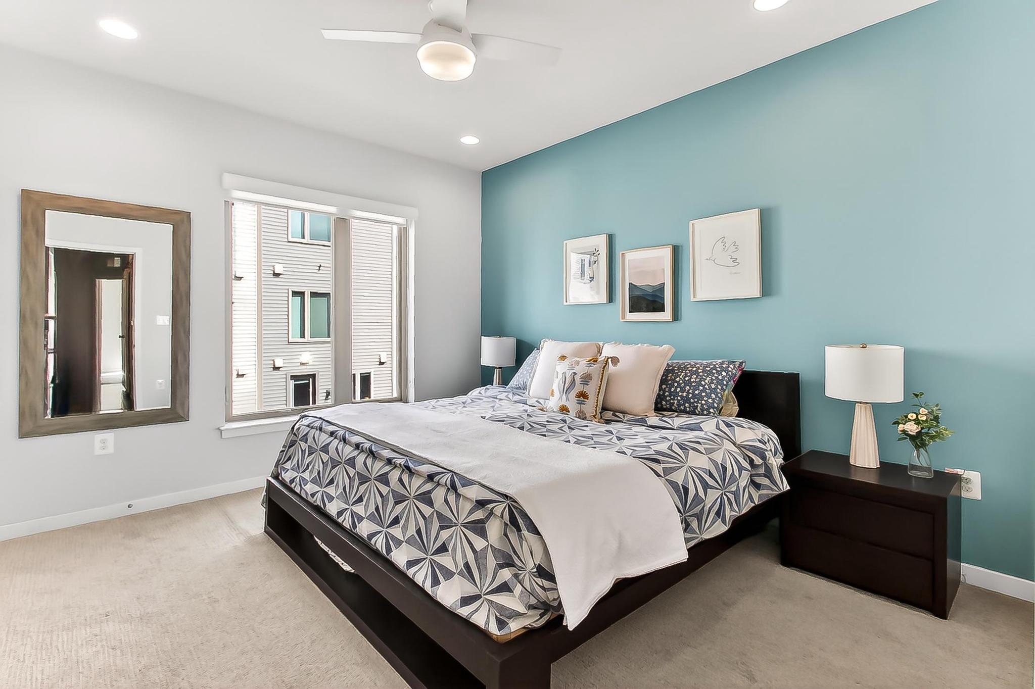 CHAPMAN ROW AT TWINBROOK METRO - Residential