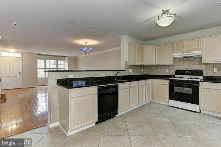 VISTA GARDENS PLAT 1> - Residential Lease