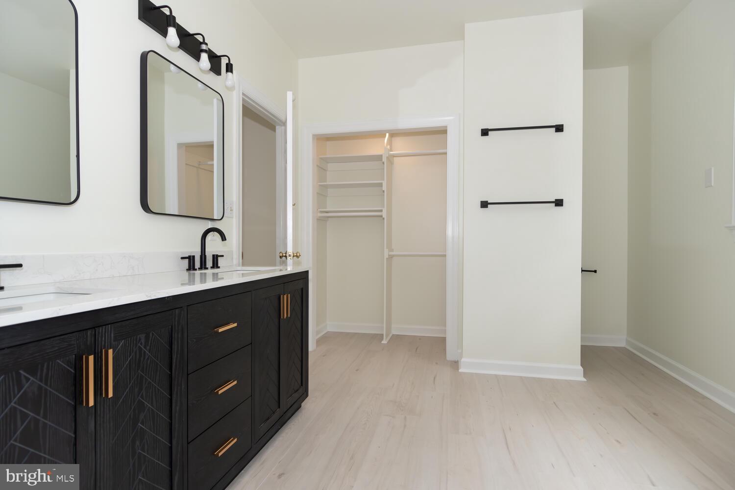 OXFORD - Residential