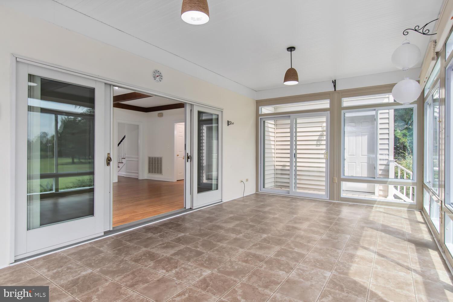 OXFORD - Residential