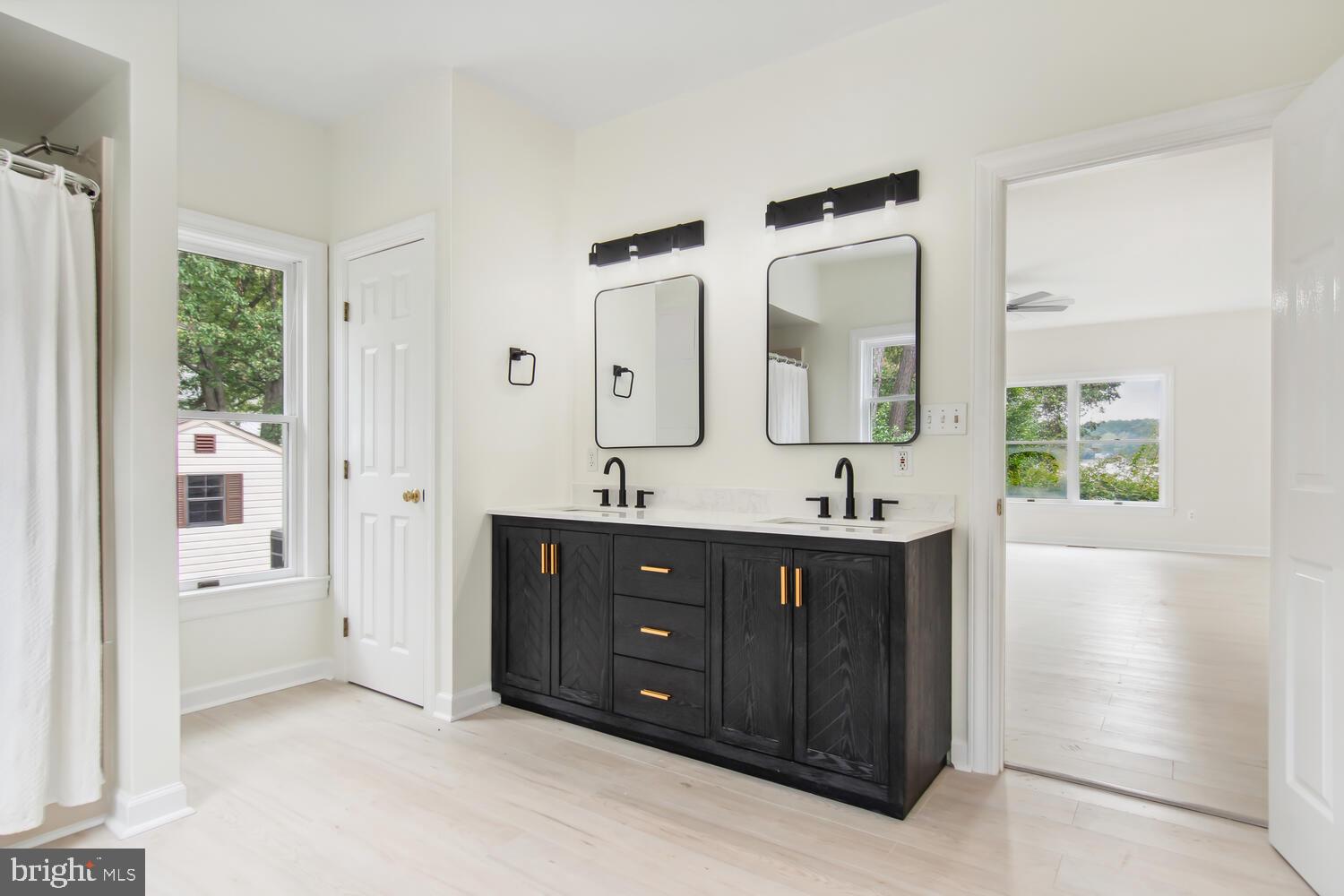 OXFORD - Residential