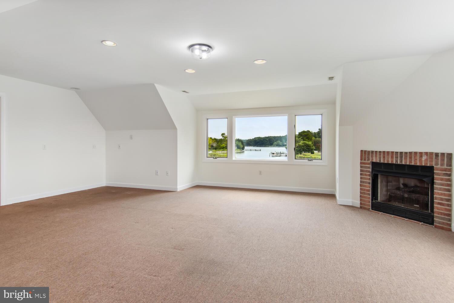 OXFORD - Residential