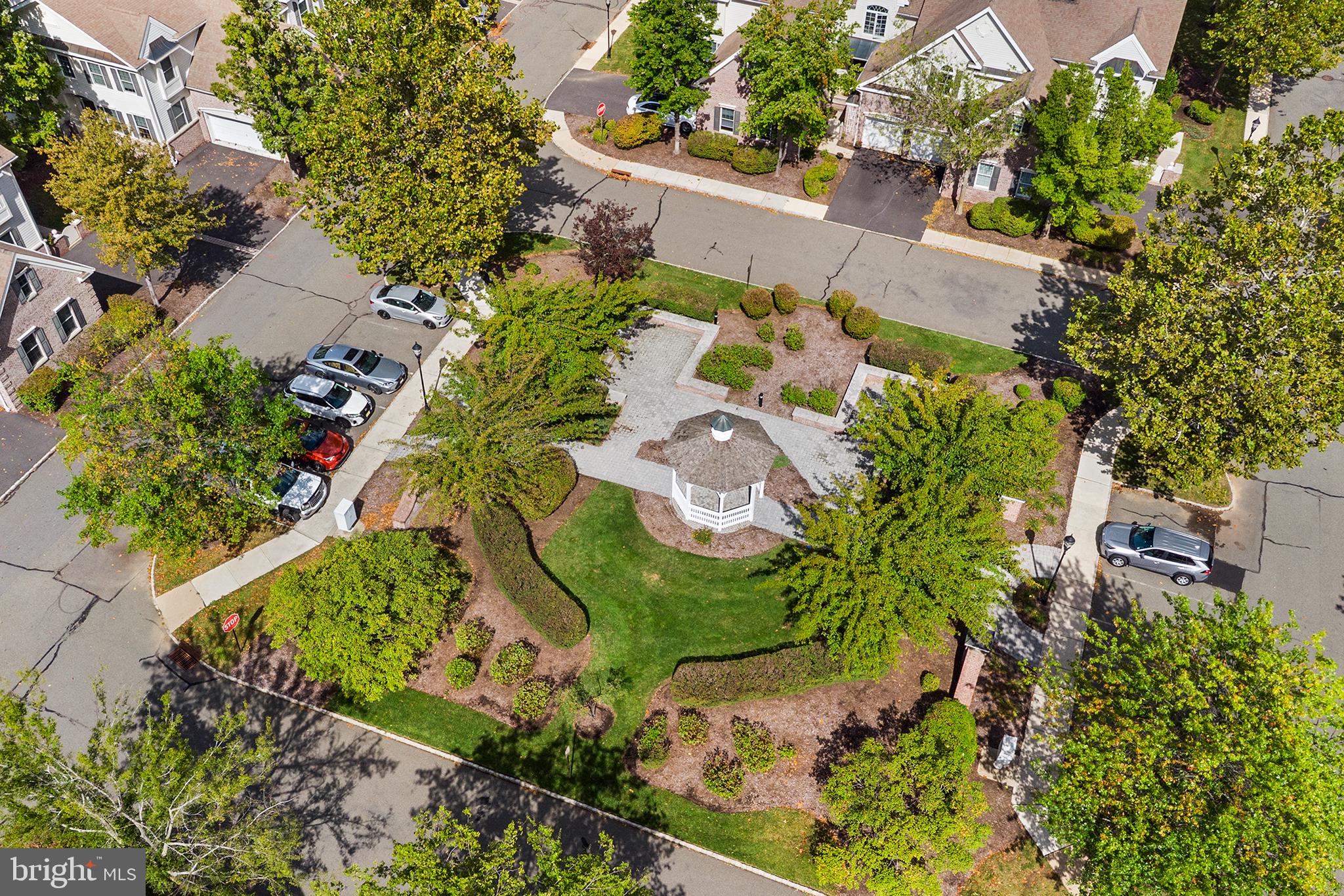 1 RIVIERA COURT