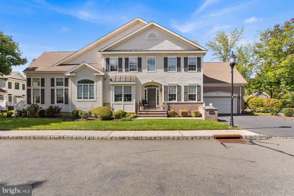 1 RIVIERA CT, LAWRENCE TOWNSHIP, NJ 08648 - Image 2a3fa4b2ecc44b65a729d7a13ab244a5/3500543725