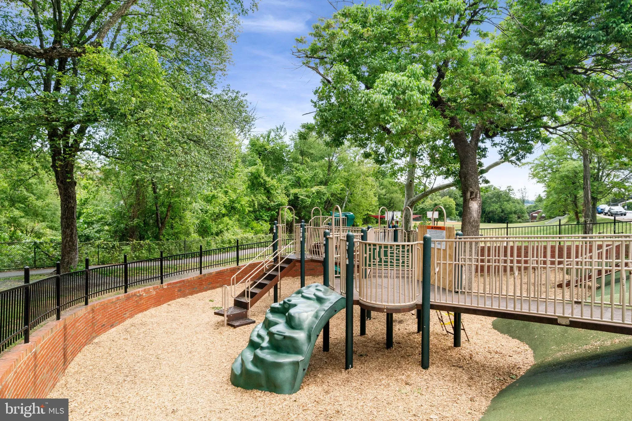 Additional image 92 of 205 Skyhill Road Unit 8, Alexandria, VA 22314