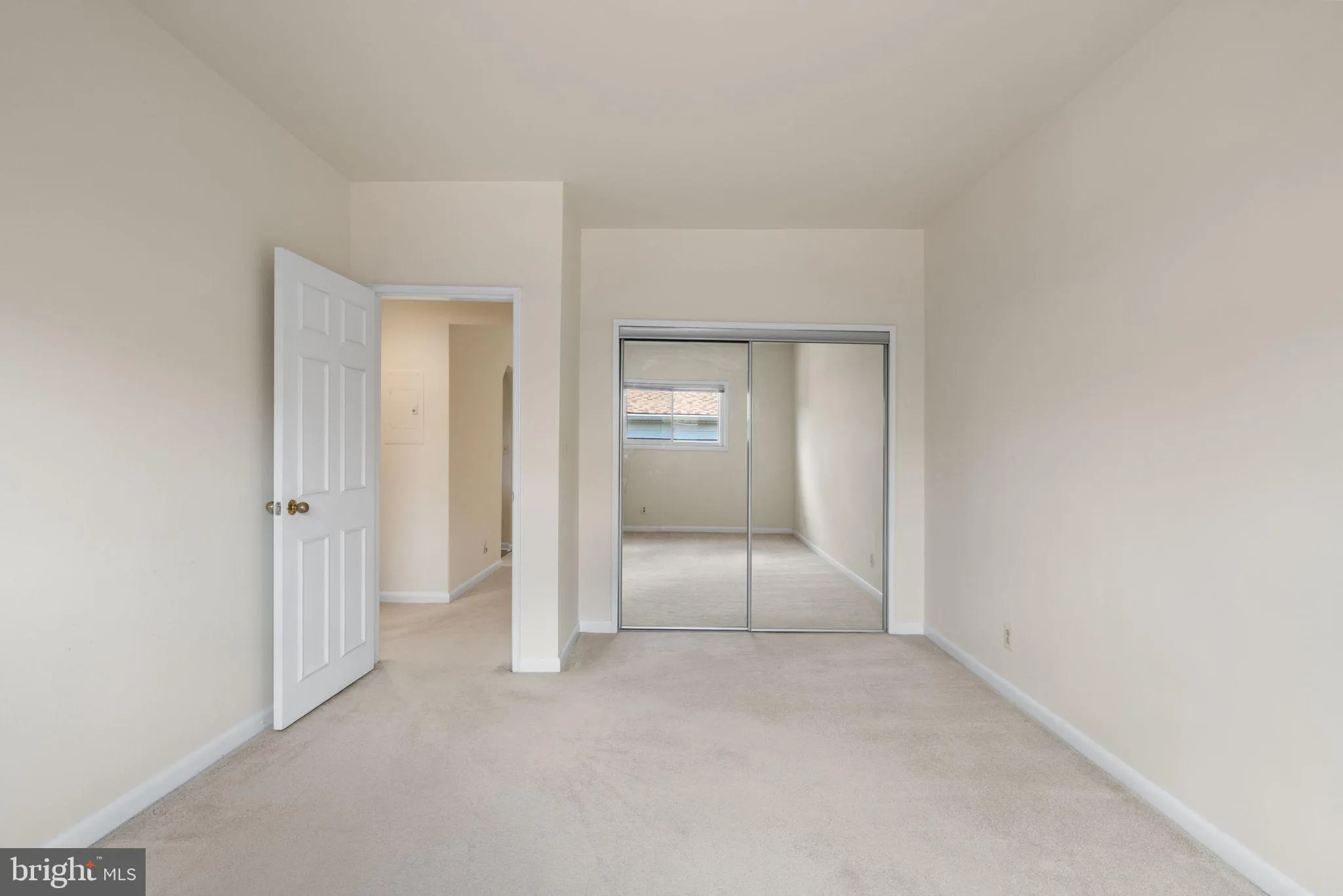 Additional image 75 of 205 Skyhill Road Unit 8, Alexandria, VA 22314