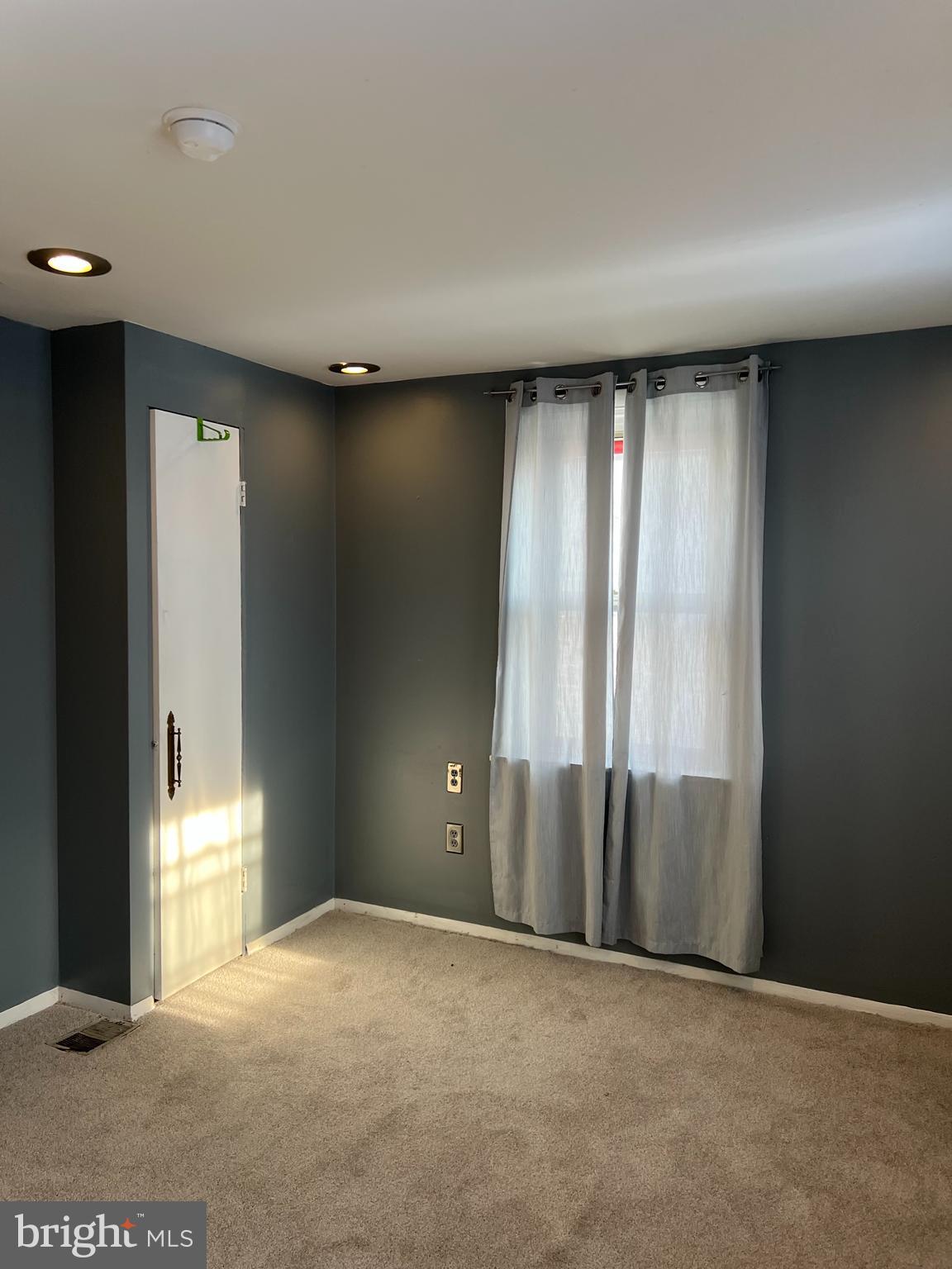 HOLMESBURG - Residential