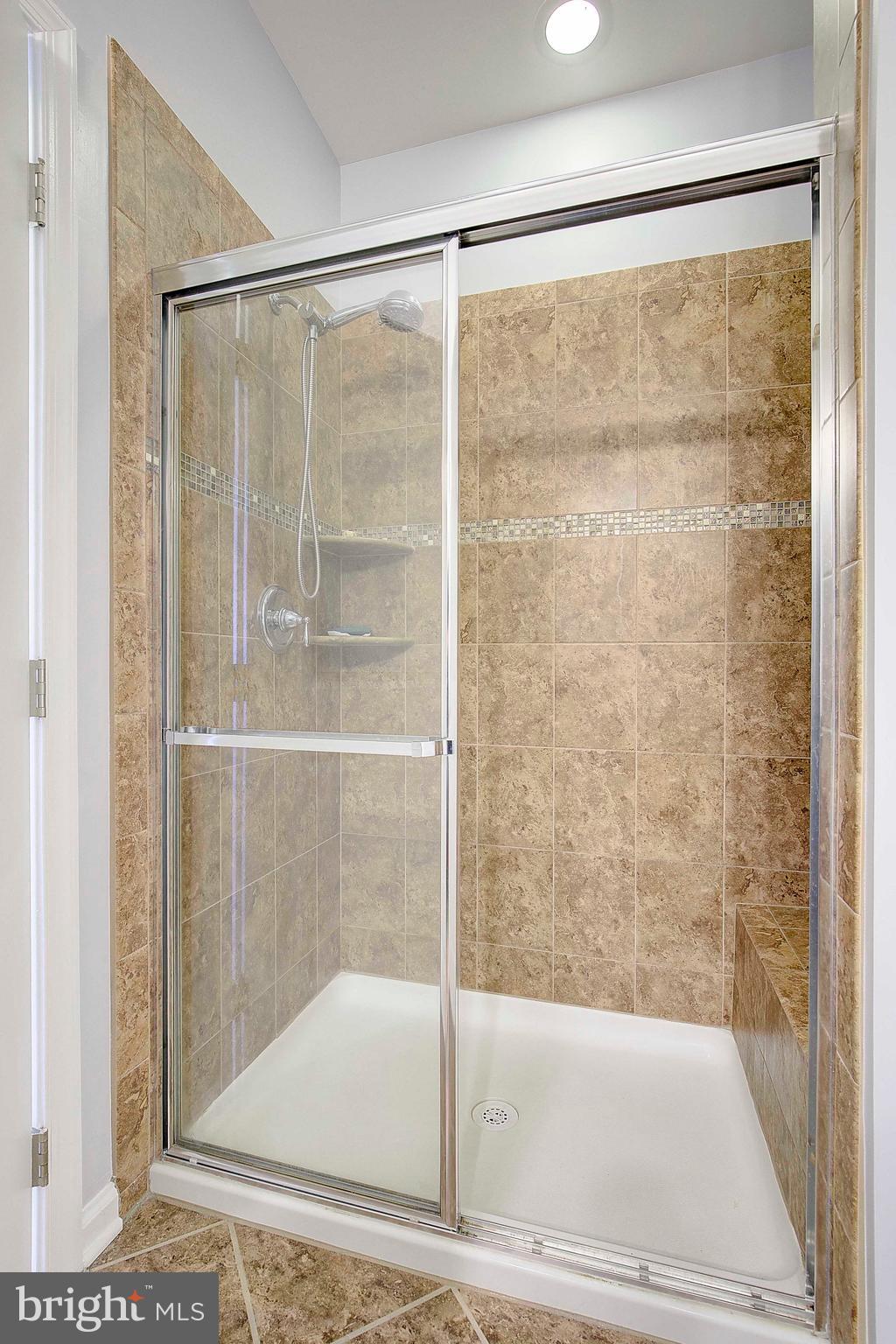 CHERRYTREE PARK - Residential