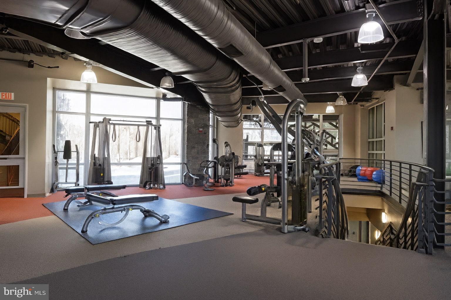 POTOMAC CLUB - Residential