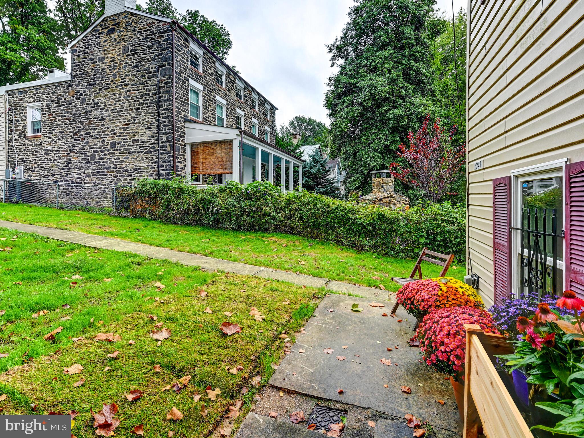 HAMPDEN HISTORIC DISTRICT - Residential