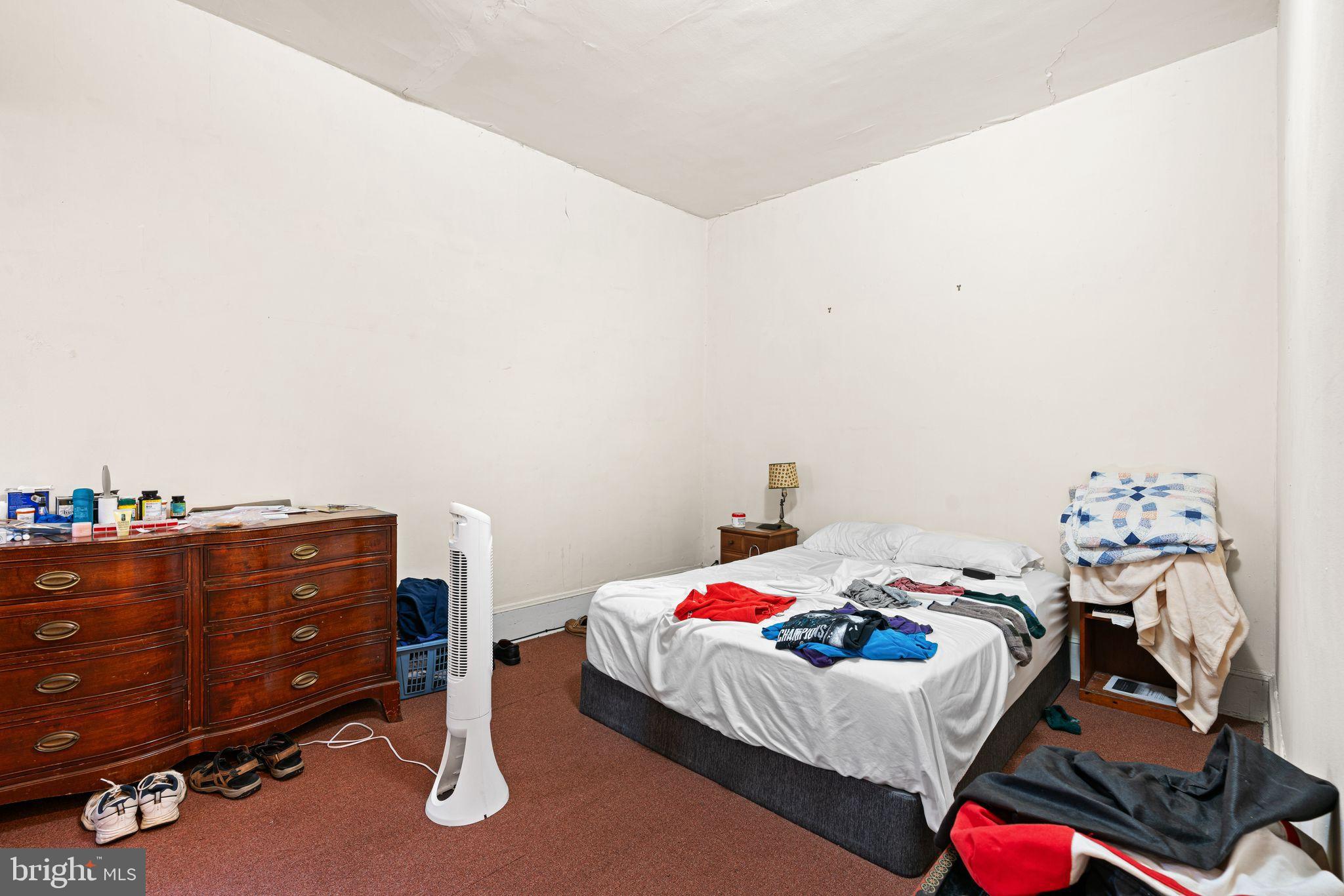 MANAYUNK - Commercial Sale