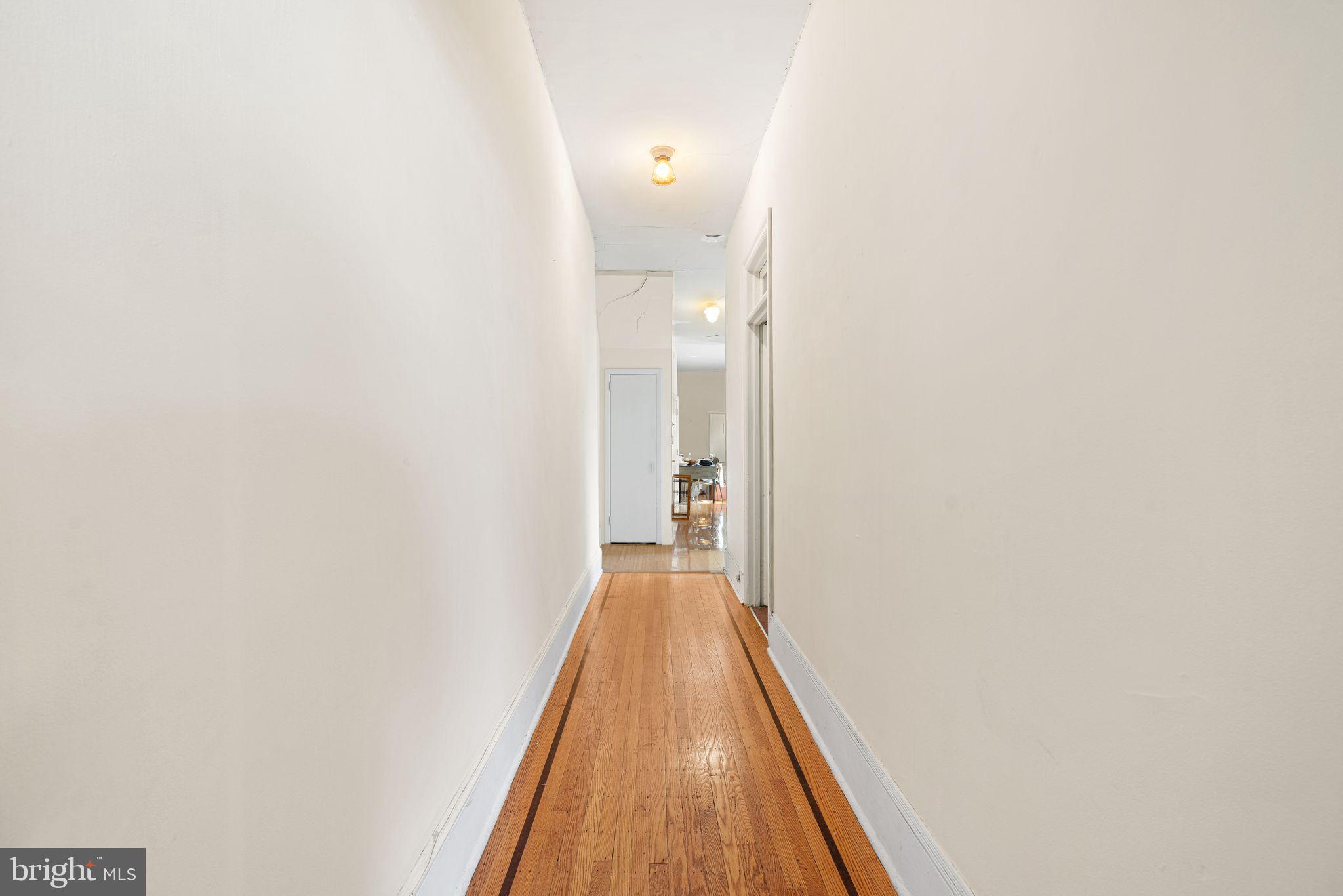 MANAYUNK - Commercial Sale