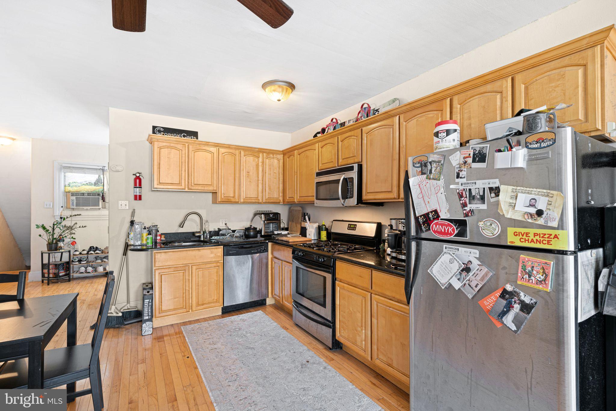 MANAYUNK - Commercial Sale