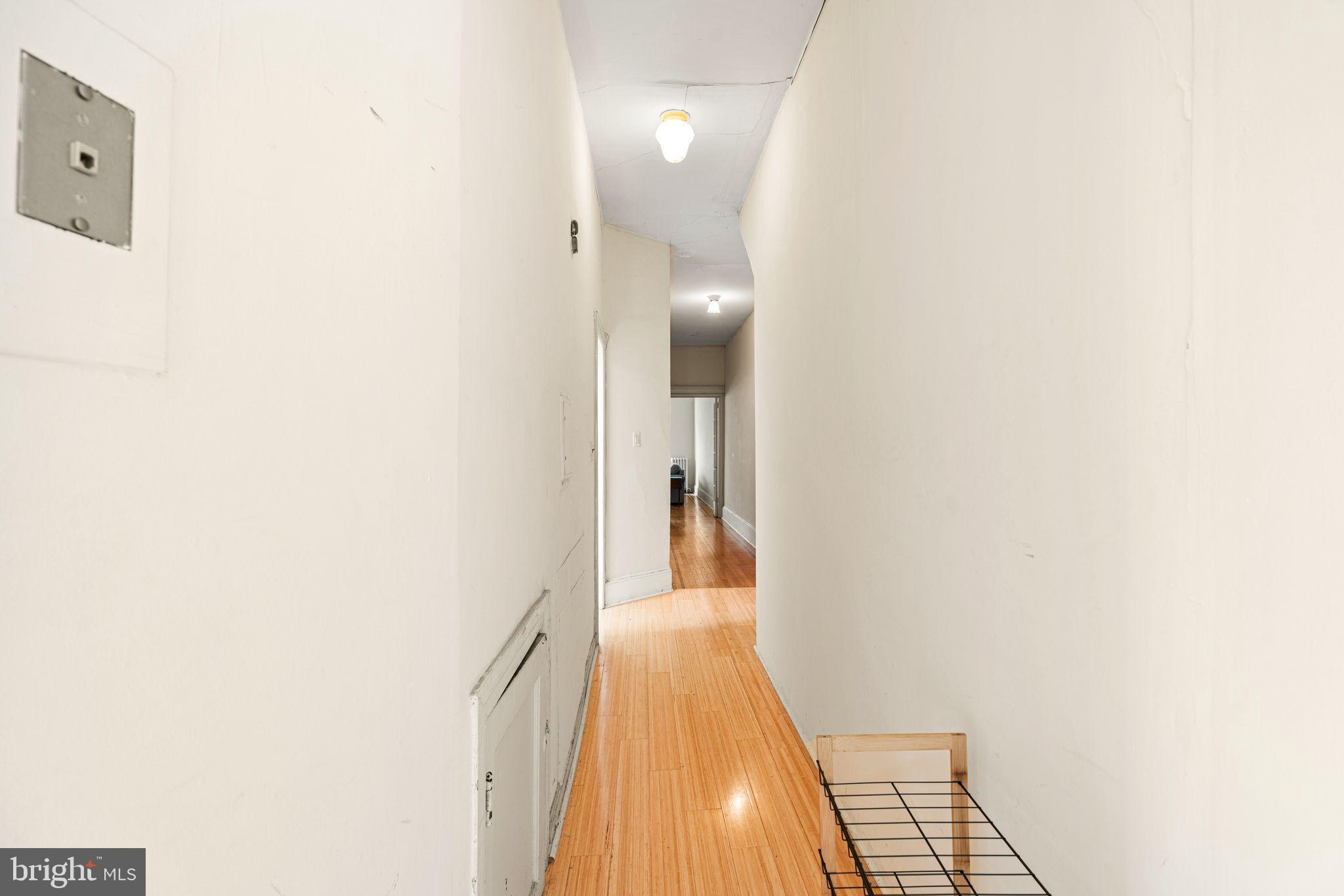 MANAYUNK - Commercial Sale