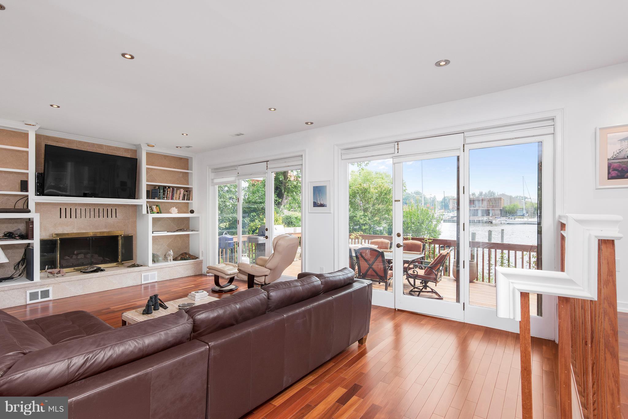 HISTORIC DISTRICT - Residential