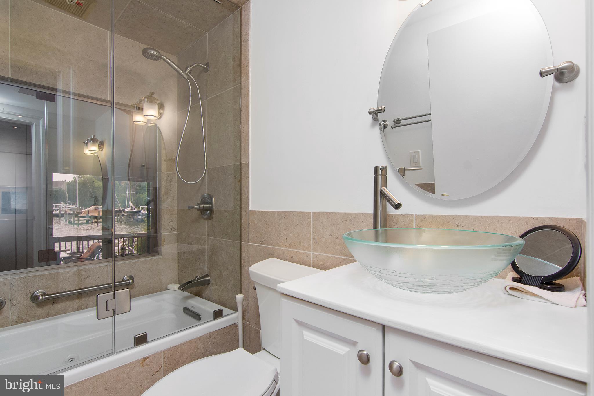 HISTORIC DISTRICT - Residential