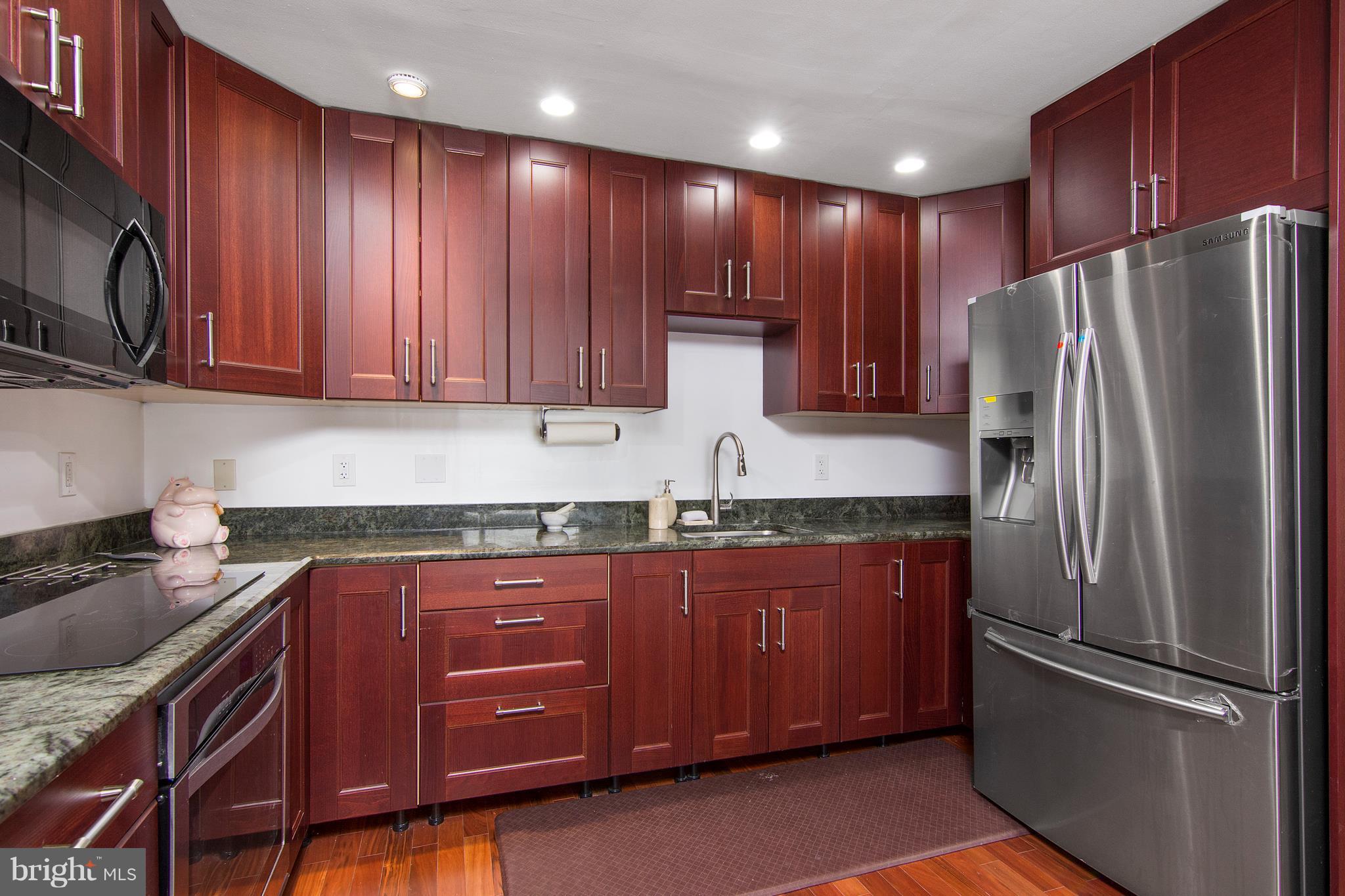 HISTORIC DISTRICT - Residential