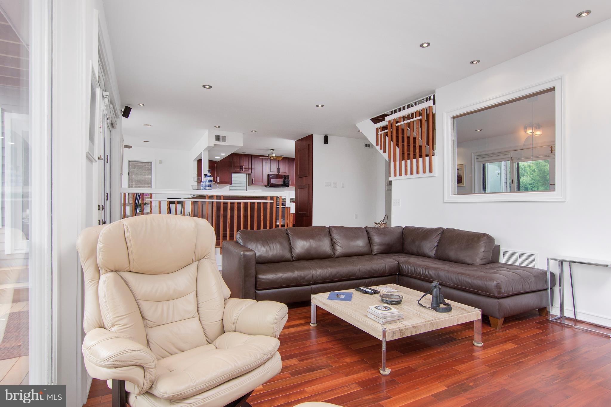 HISTORIC DISTRICT - Residential