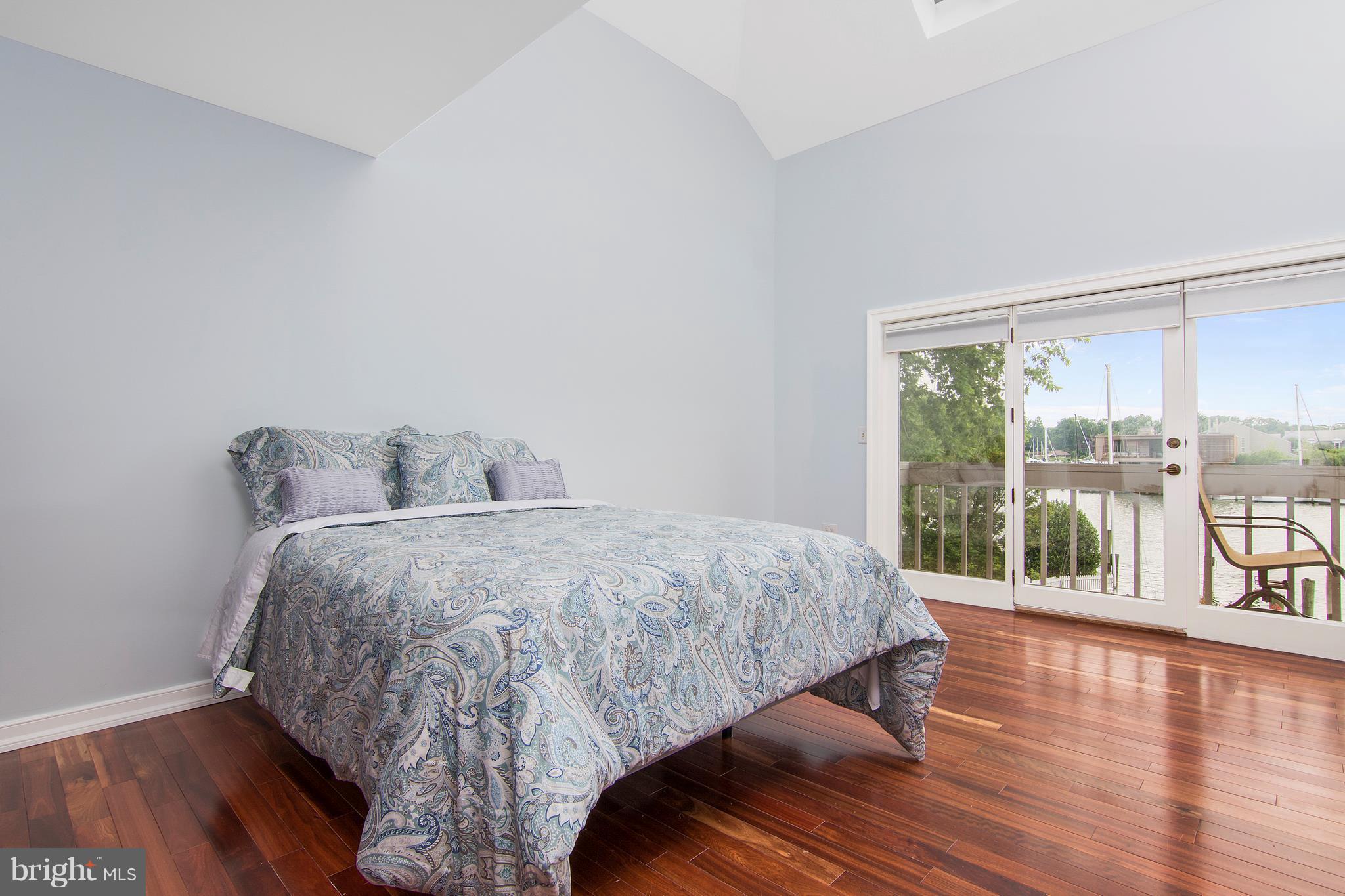 HISTORIC DISTRICT - Residential