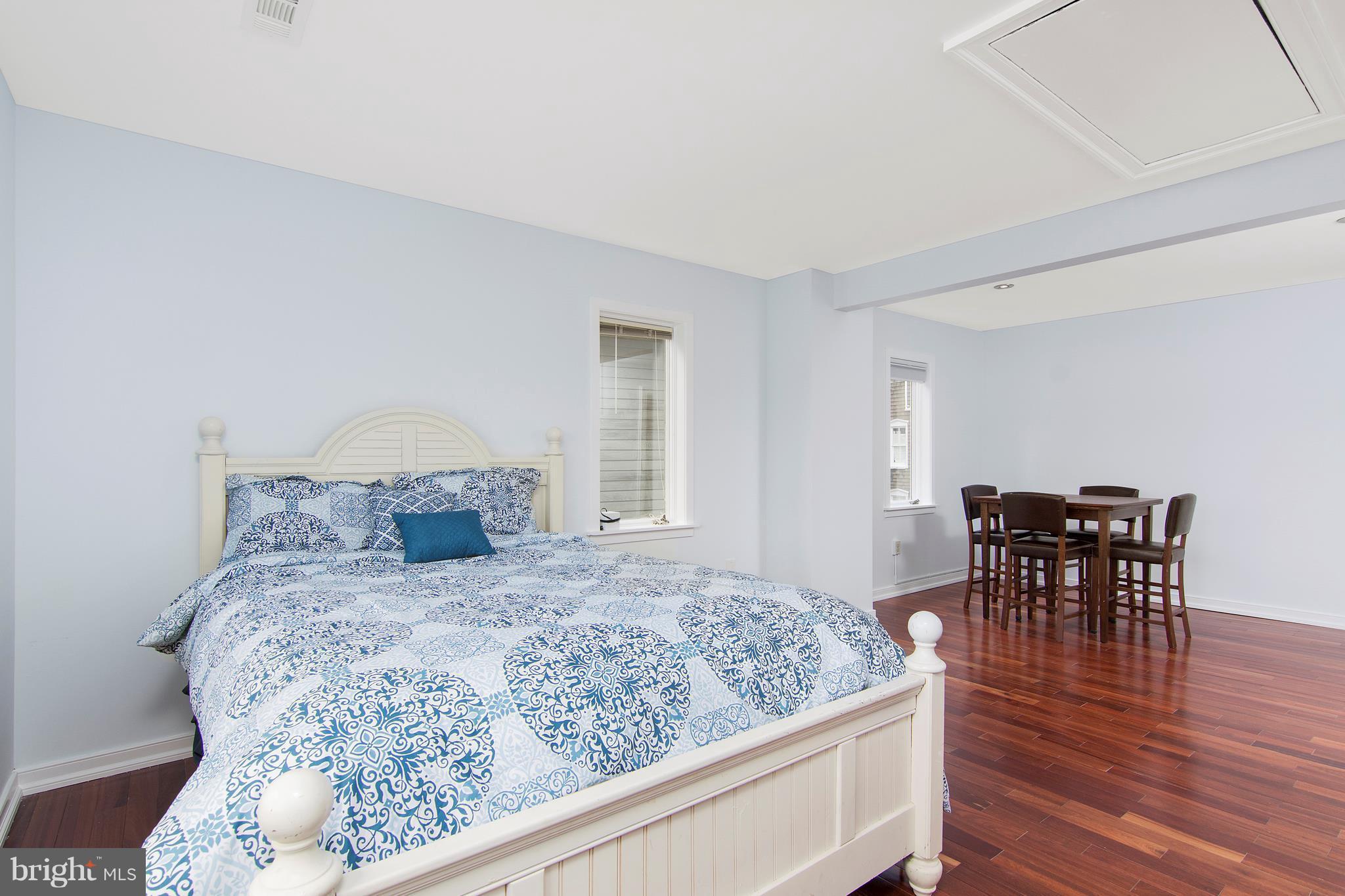 HISTORIC DISTRICT - Residential