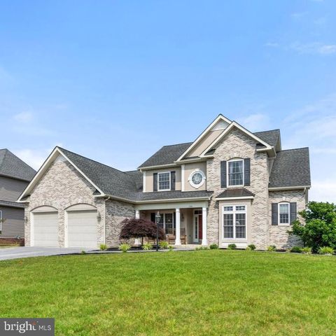 Homes For Sale - 136 Cahille Dr<br/> Frederick County, WINCHESTER, VA 22602