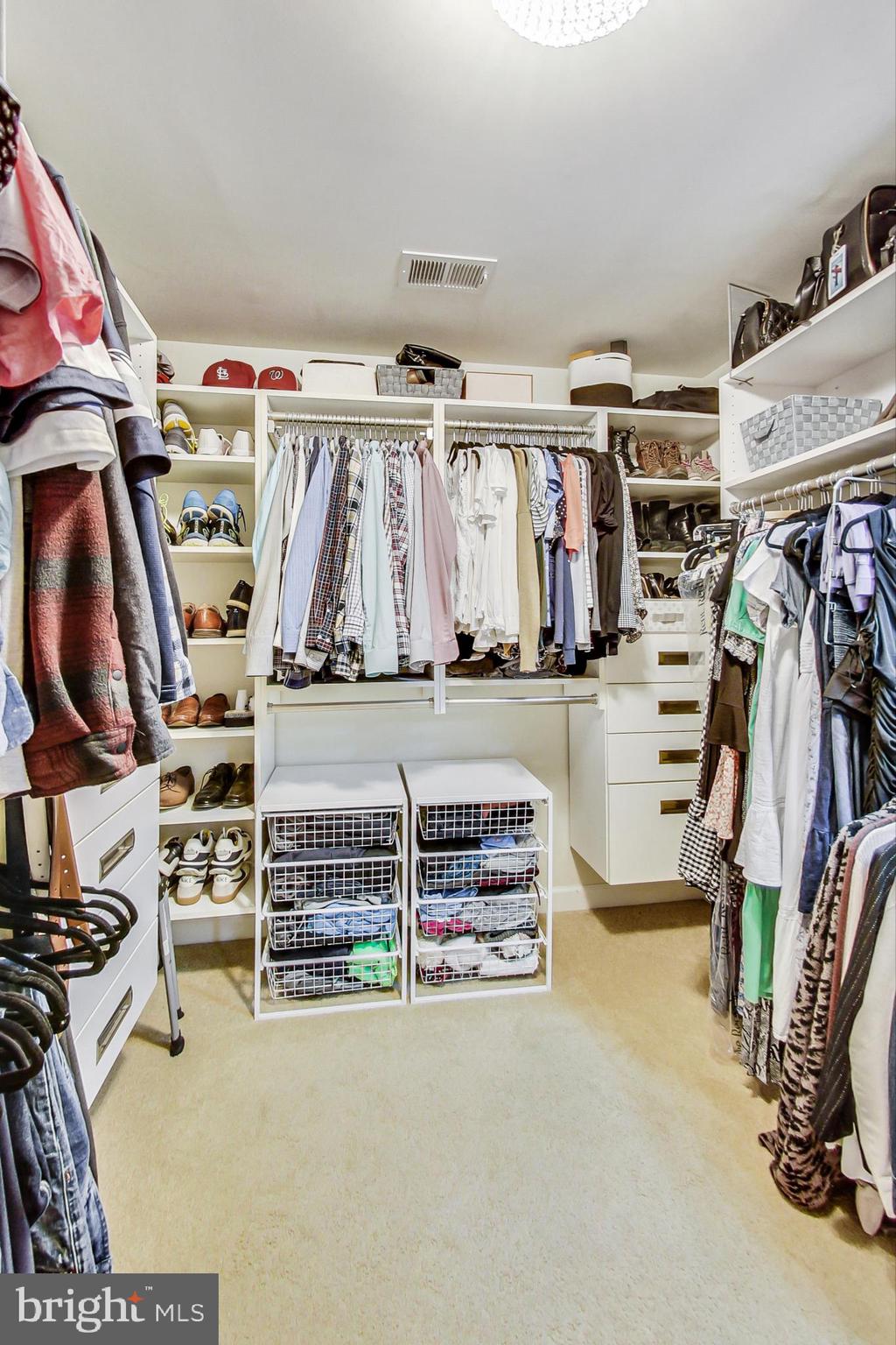 CRANFORD AT GUNSTON COVE - Residential