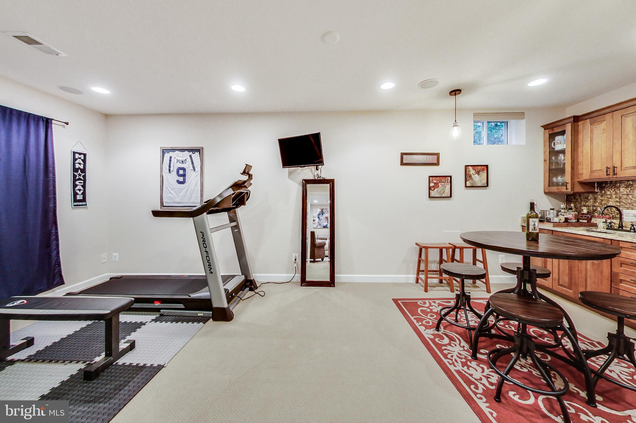 CRANFORD AT GUNSTON COVE - Residential