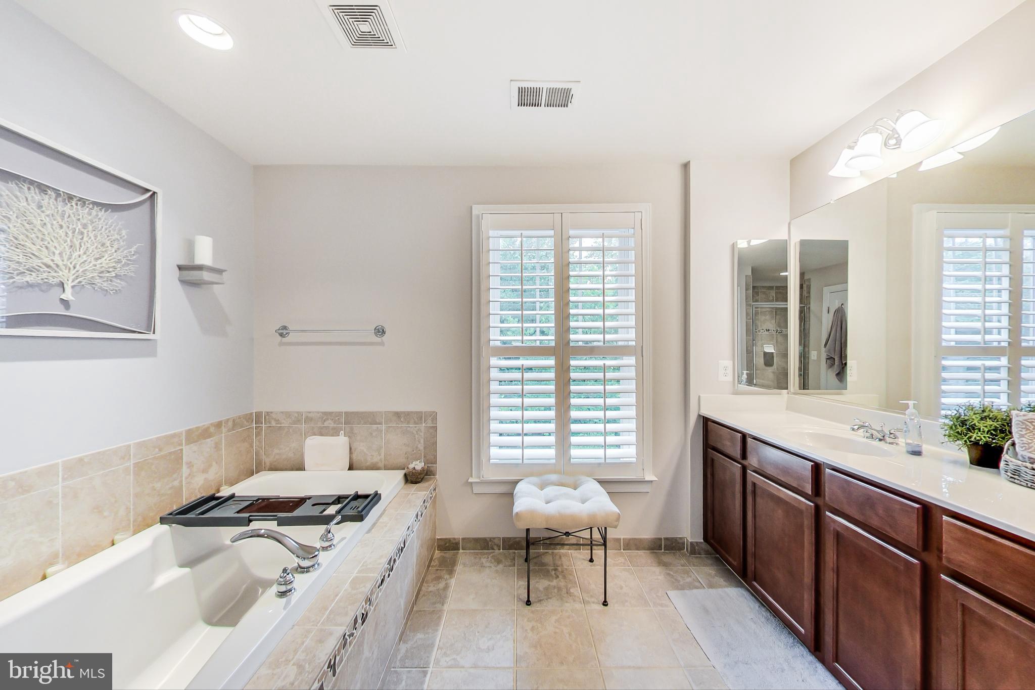 CRANFORD AT GUNSTON COVE - Residential