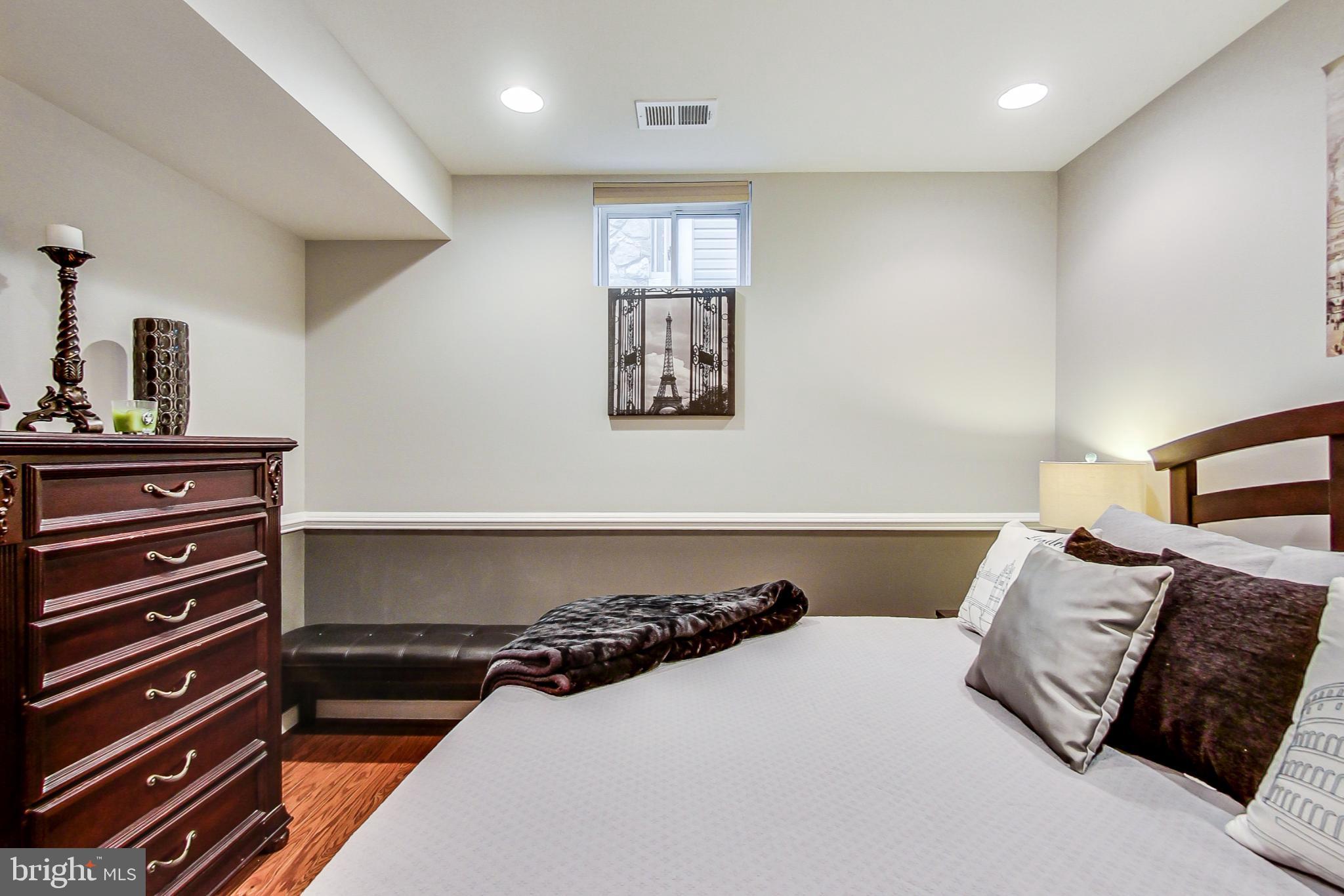 CRANFORD AT GUNSTON COVE - Residential