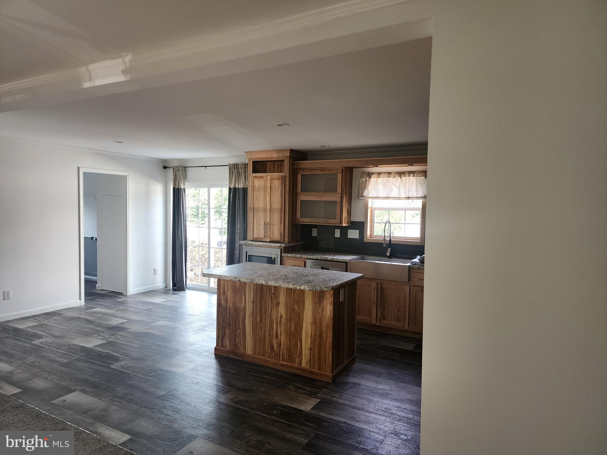 GREEN TOP MHP - Residential