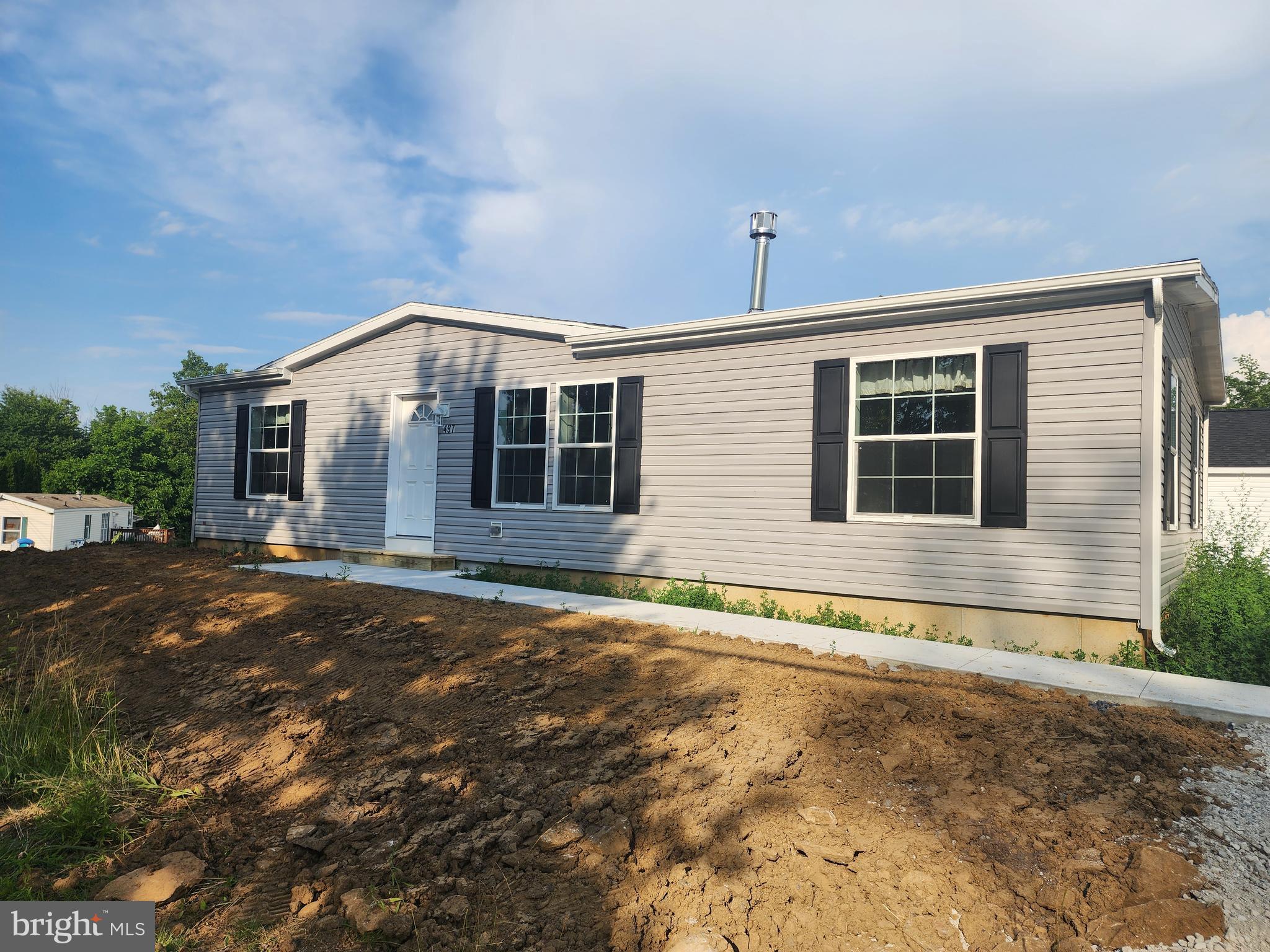 497 ROEDER LANE