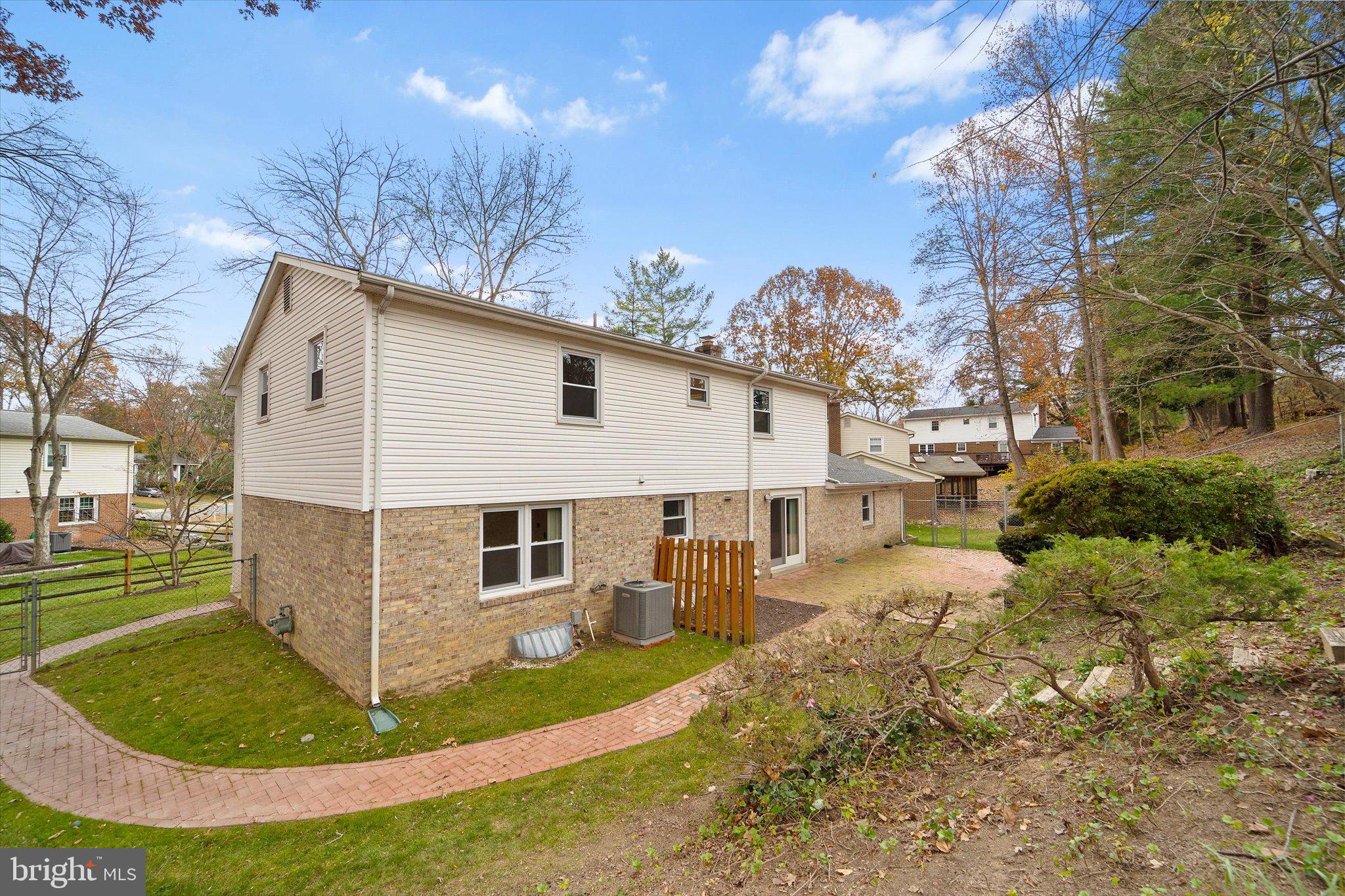 ORANGE HUNT ESTATES - Residential