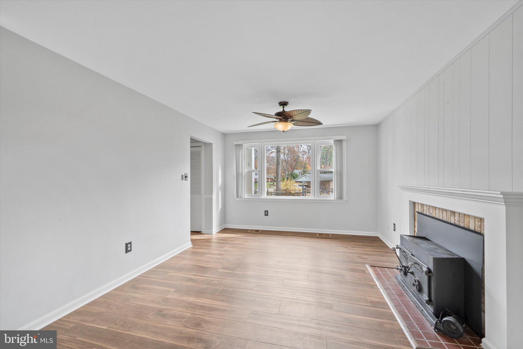 ORANGE HUNT ESTATES - Residential