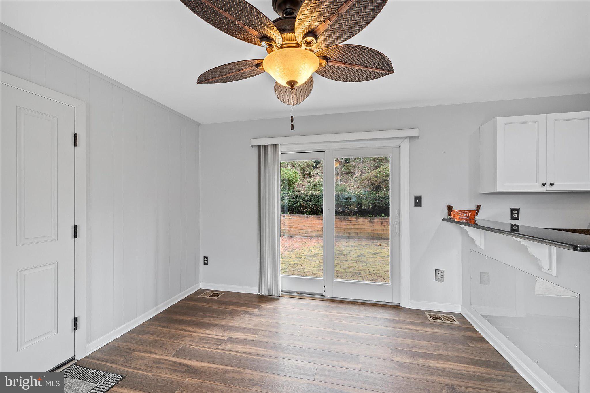 ORANGE HUNT ESTATES - Residential