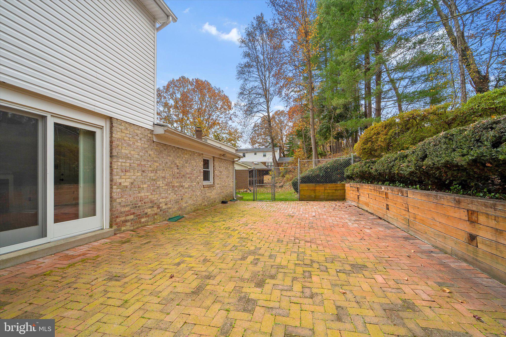 ORANGE HUNT ESTATES - Residential