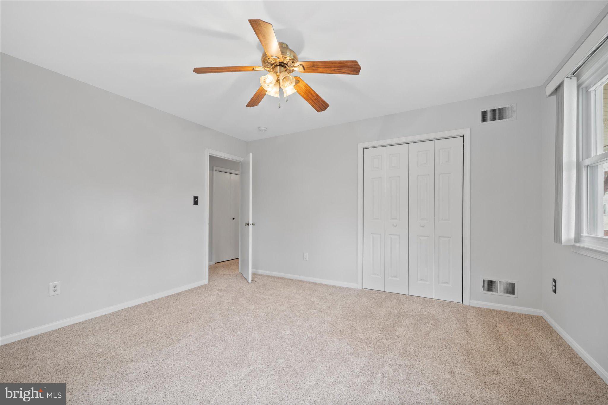 ORANGE HUNT ESTATES - Residential