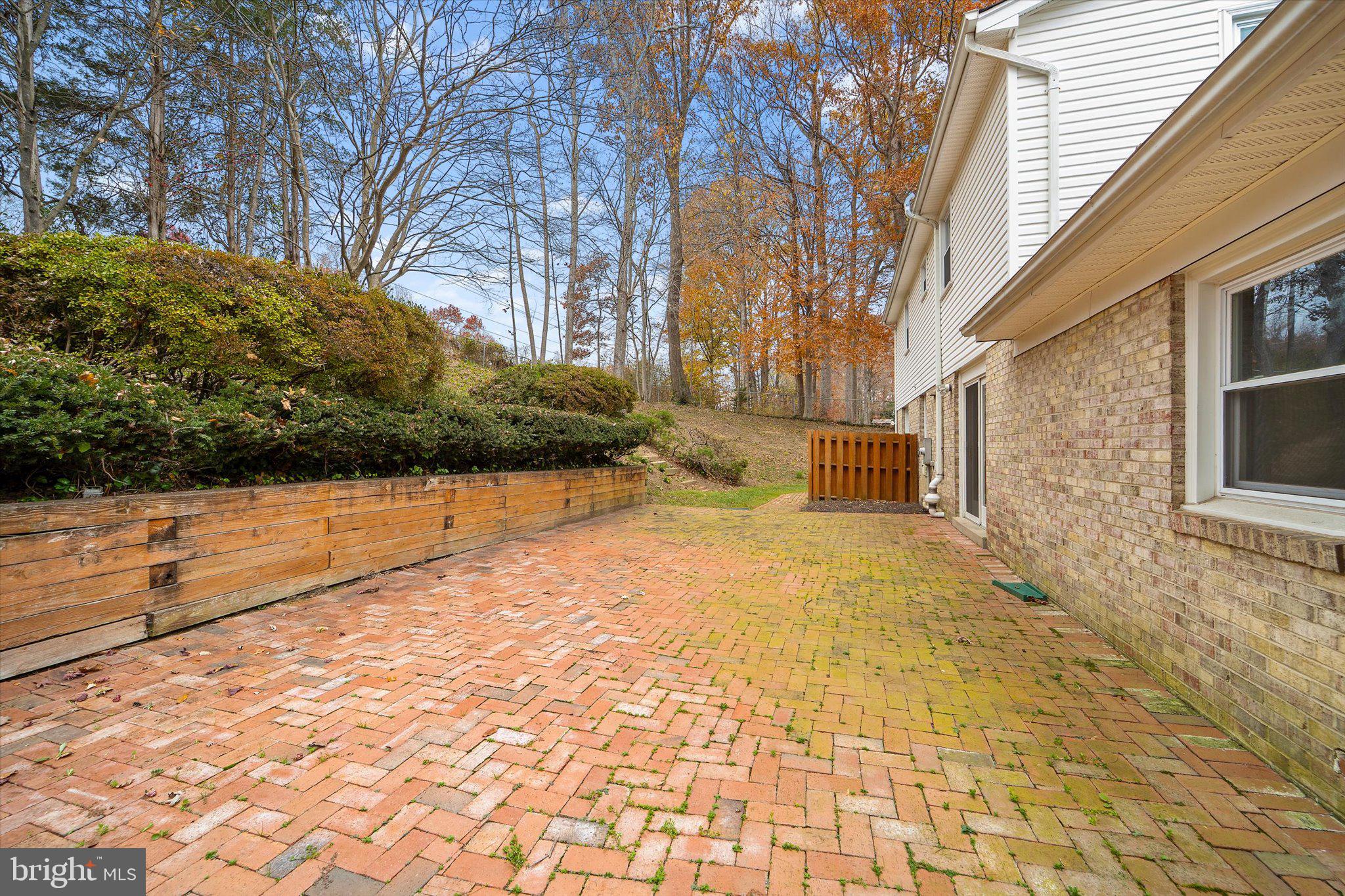 ORANGE HUNT ESTATES - Residential