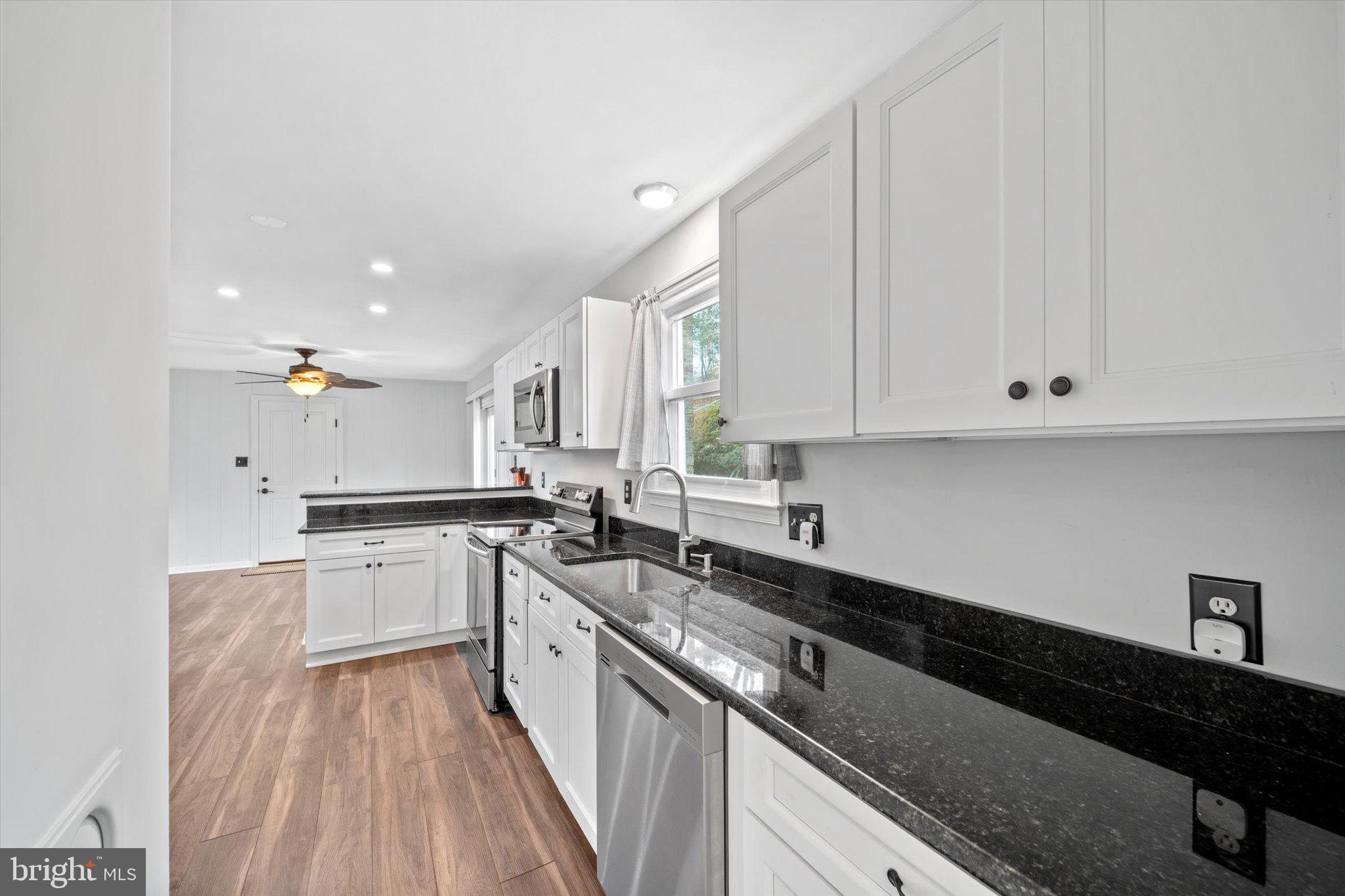 ORANGE HUNT ESTATES - Residential