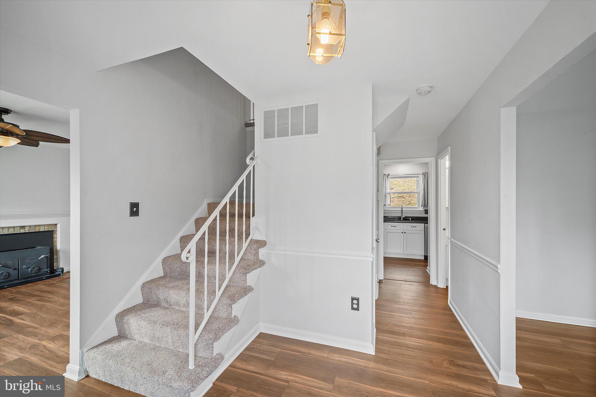 7101 GAME LORD DRIVE