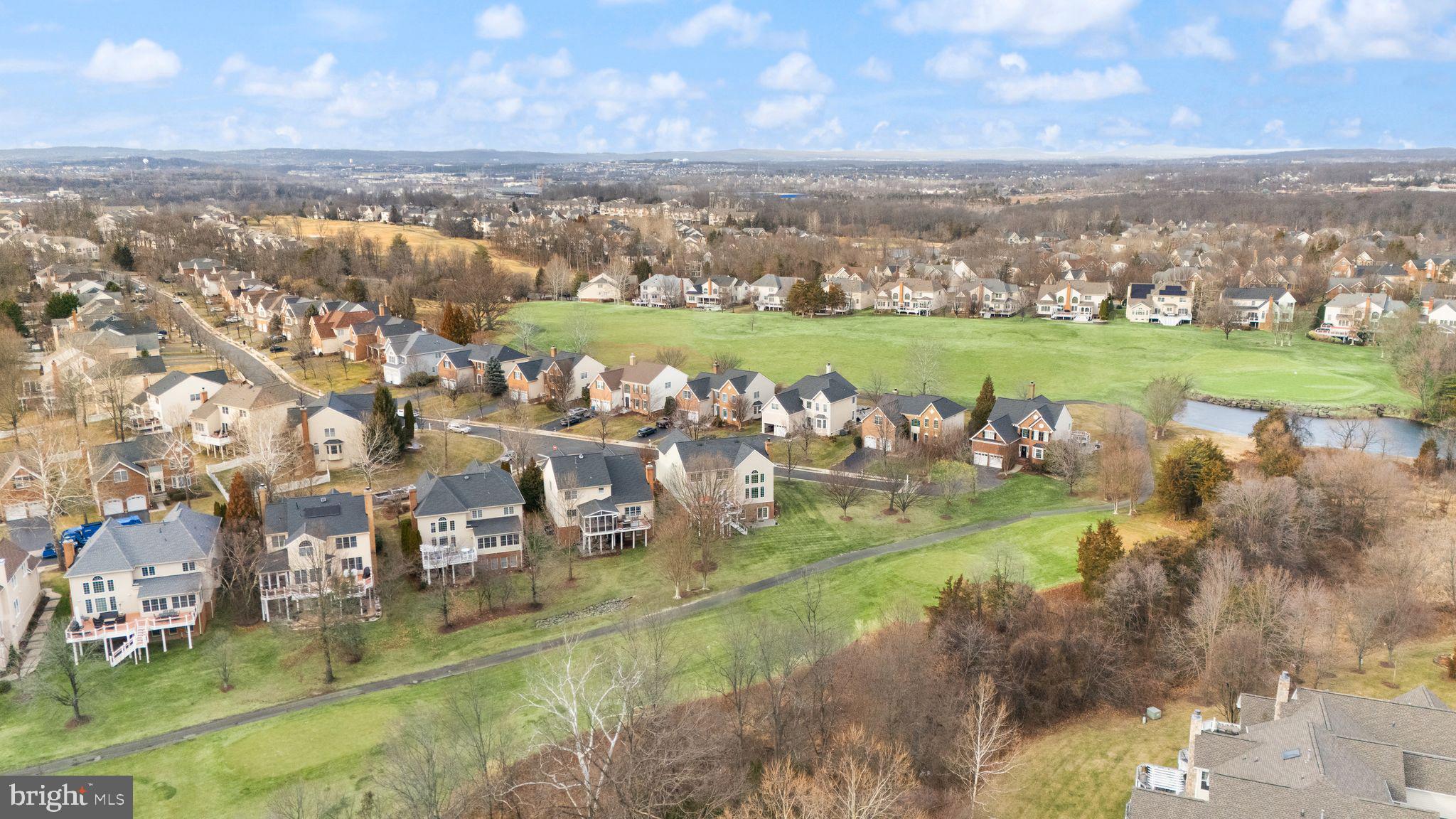 BELMONT COUNTRY CLUB - Residential