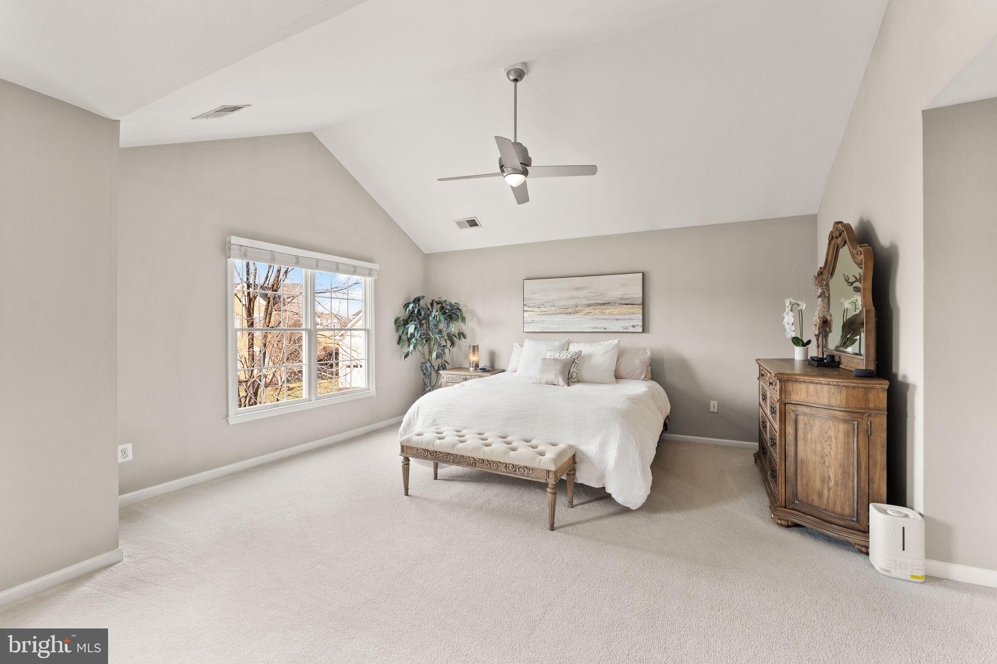 BELMONT COUNTRY CLUB - Residential