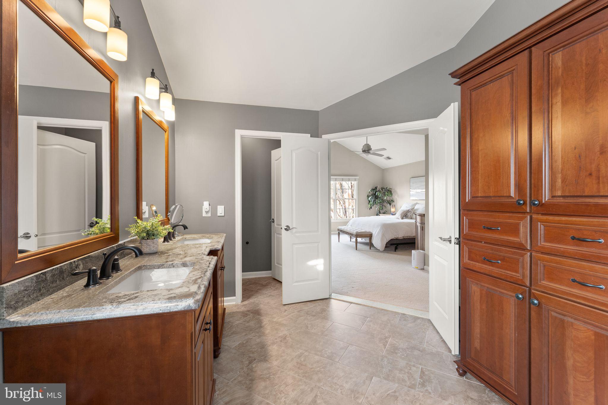 BELMONT COUNTRY CLUB - Residential