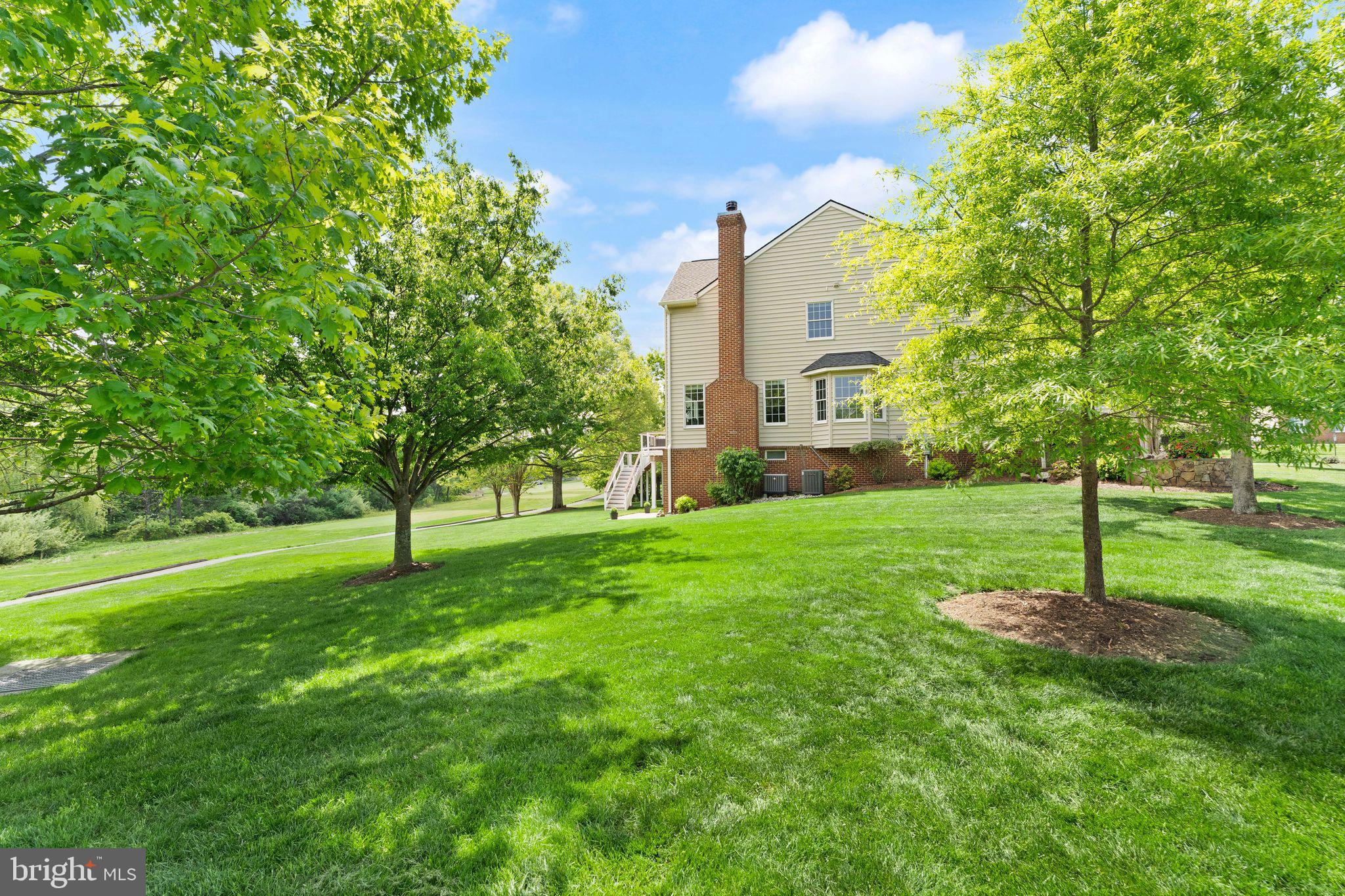 BELMONT COUNTRY CLUB - Residential