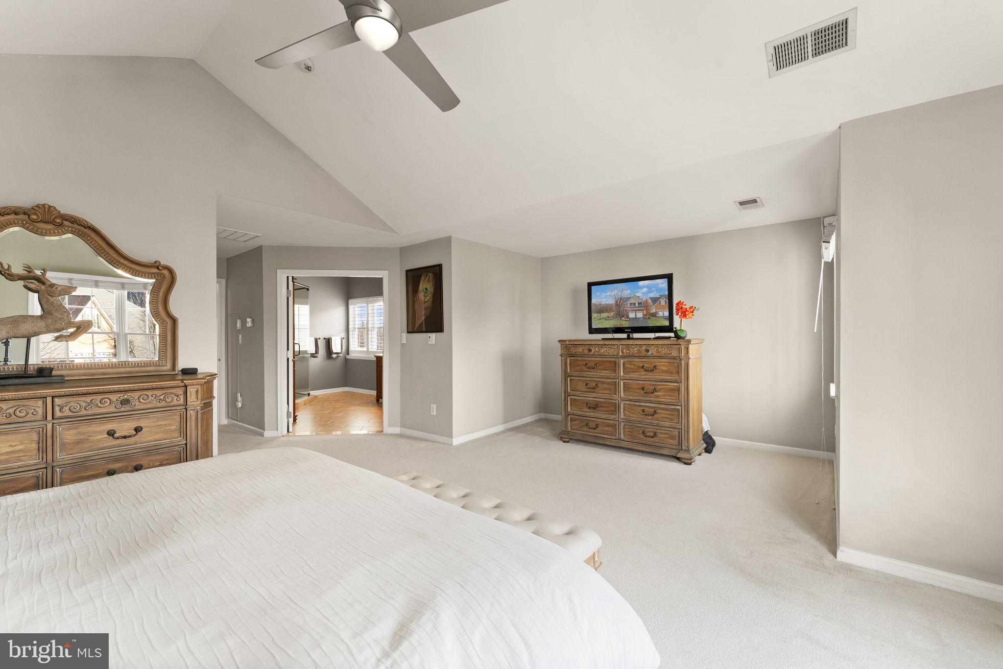 BELMONT COUNTRY CLUB - Residential