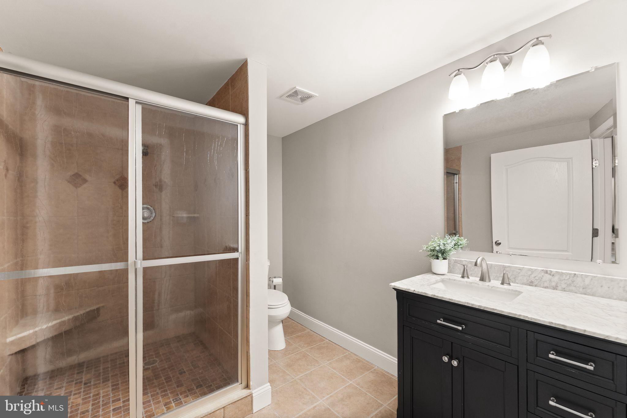 BELMONT COUNTRY CLUB - Residential