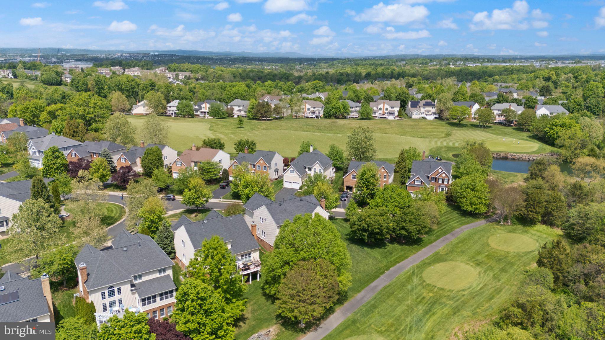 BELMONT COUNTRY CLUB - Residential